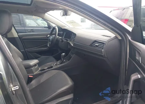 2019 Volkswagen Jetta 1.4T Sel from USA, damaged, VIN 3VWE57BU6KM009492